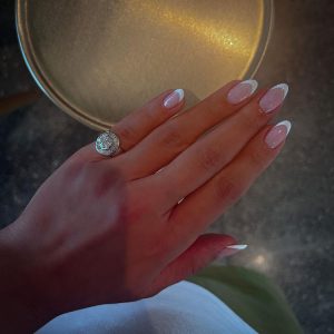 Nail Art View Downtown - Image 2